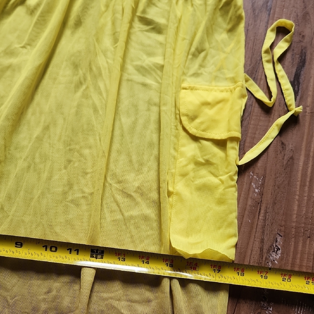 AKIRA Yellow and Brown Ombre cover up - Picture 11 of 11